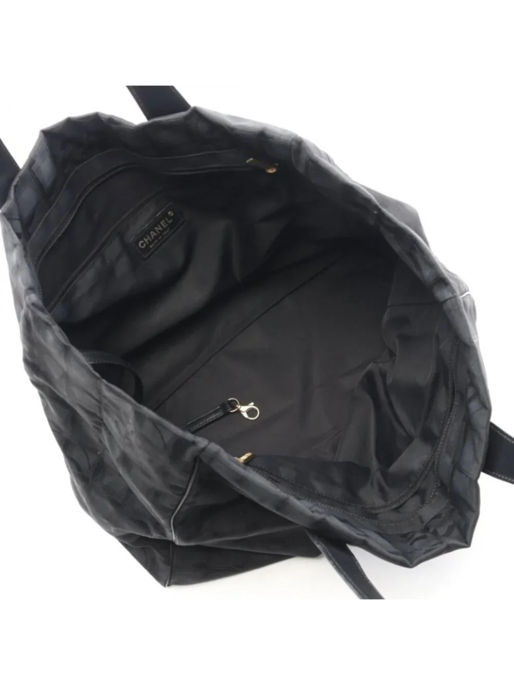Chanel Tote New Travel Line MM Black Leather